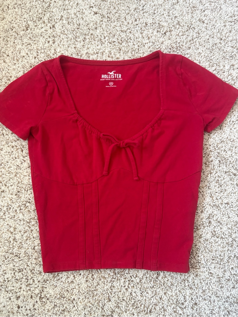 Hollister Bright Red Tie-Front Scoop Neck Crop Top